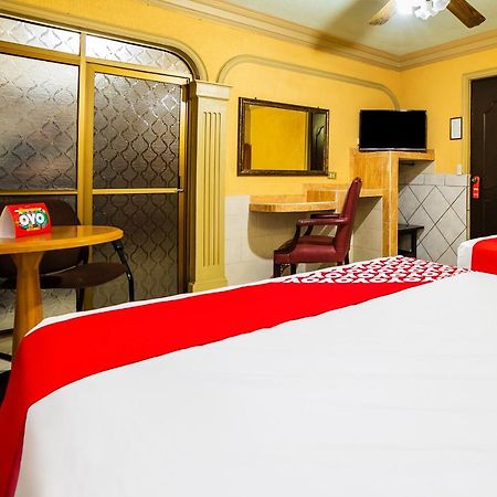 OYO Hotel San Marcos Los Mochis Buitenkant foto