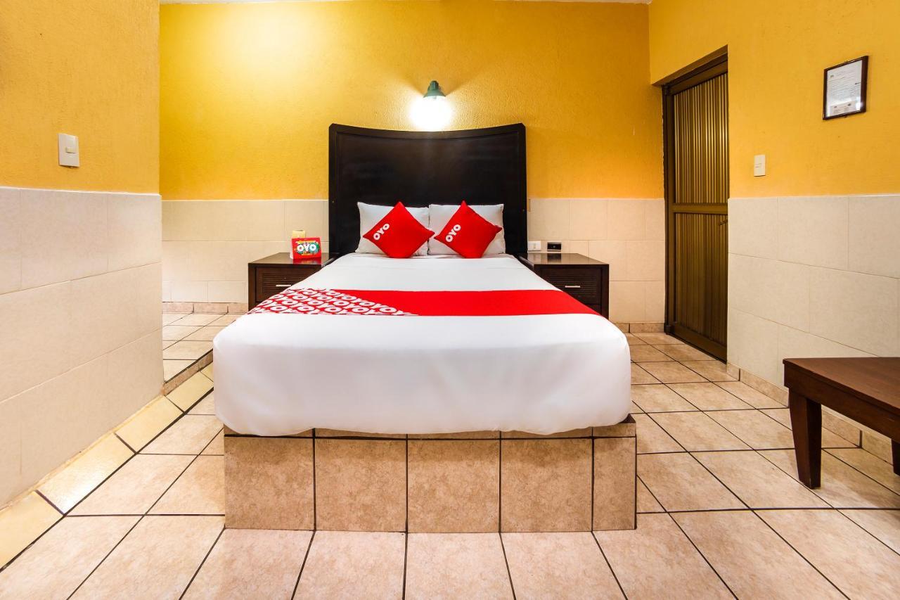 OYO Hotel San Marcos Los Mochis Buitenkant foto