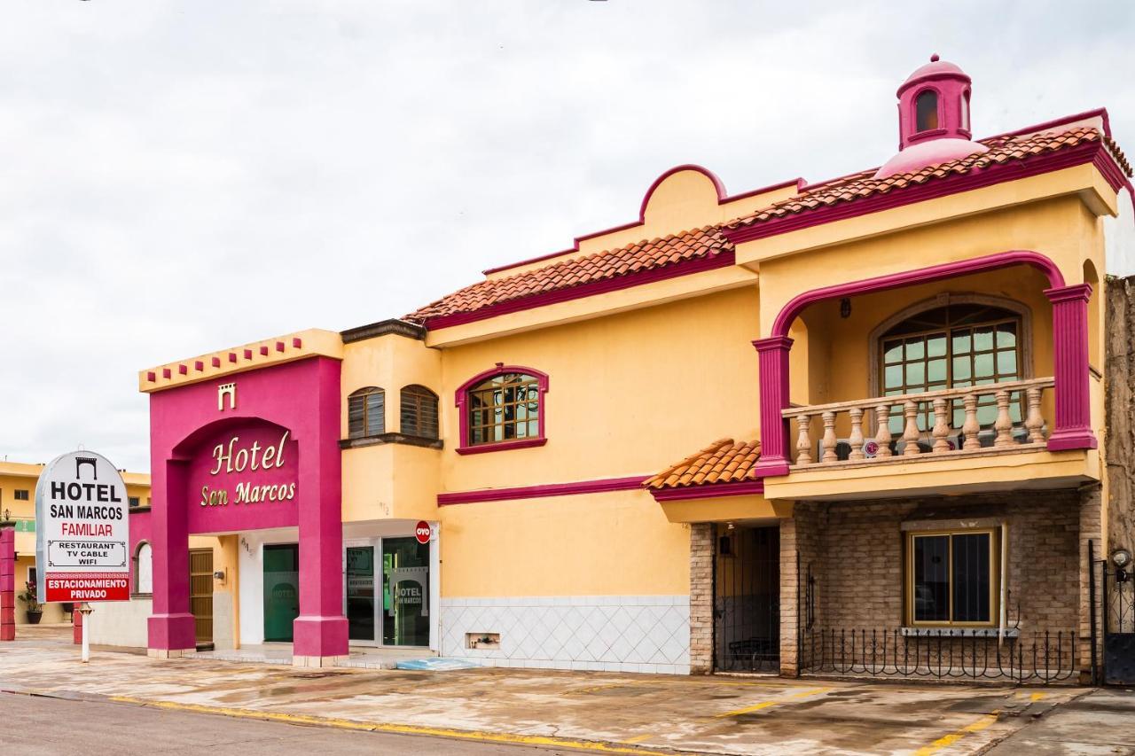 OYO Hotel San Marcos Los Mochis Buitenkant foto