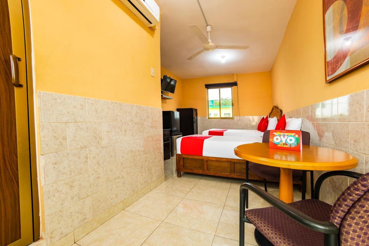 OYO Hotel San Marcos Los Mochis Buitenkant foto